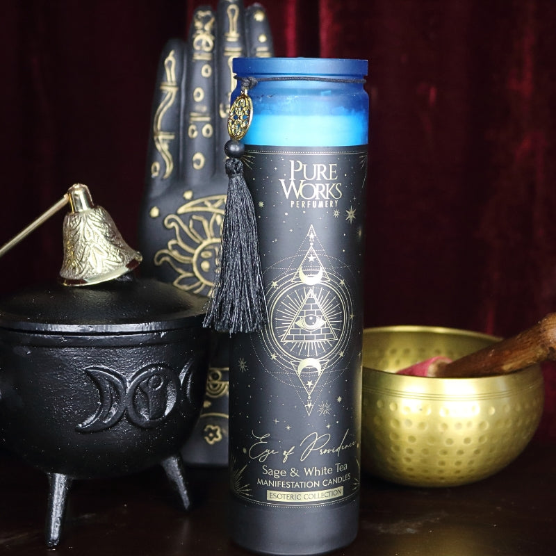 Light Blue Manifestation Candle- Sage & White Tea 300gm in Glass Jar