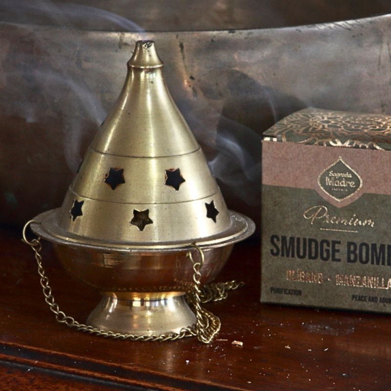 Premium Smudge Bombs 8 Pack - Sagrada Madre- Frankincense & Chamomile