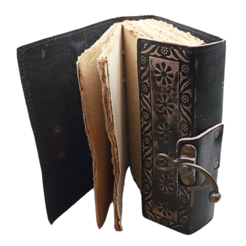  Leather Journal inside showing the distressed antique style paper and swivel locking clasp